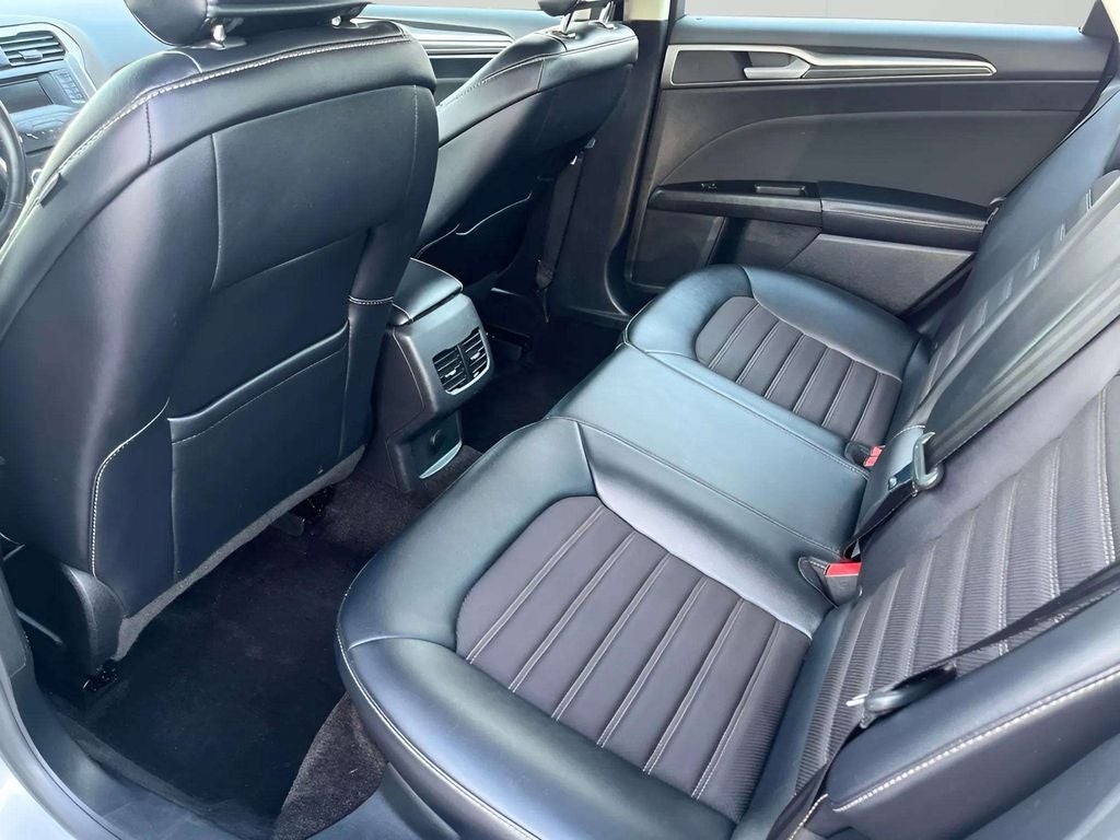 2017 Ford Fusion Hybrid SE
