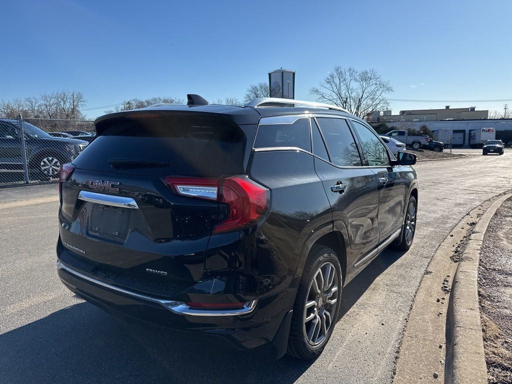 2022 GMC Terrain Denali