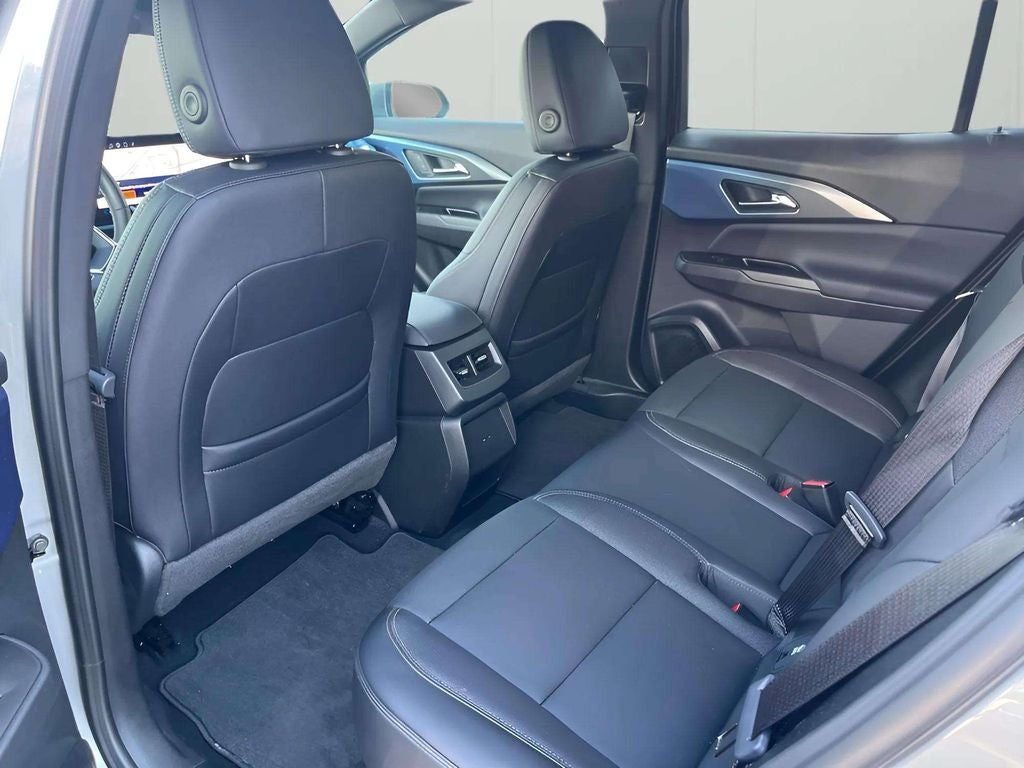 2024 Chevrolet Equinox EV LT