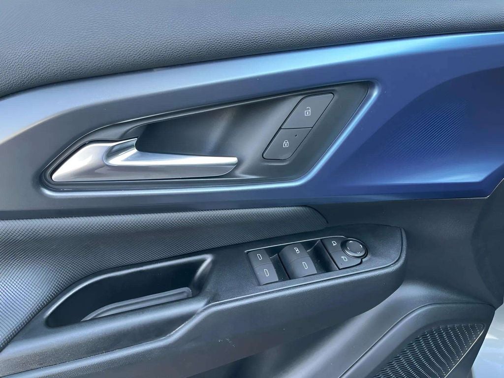 2024 Chevrolet Equinox EV LT