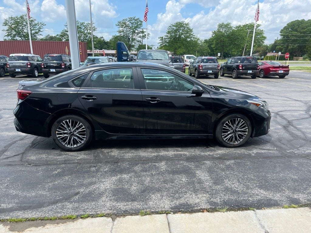 2023 Kia Forte GT-Line
