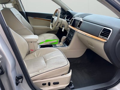 2010 Lincoln MKZ Base