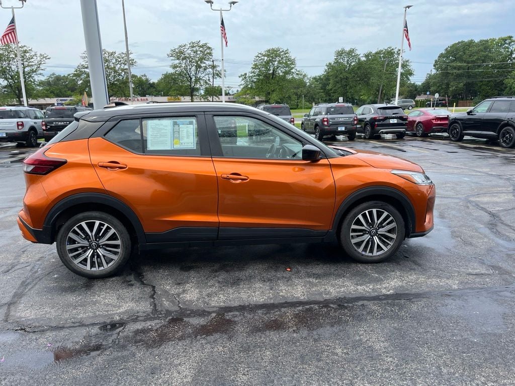 2023 Nissan Kicks SV