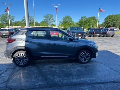 2024 Nissan Kicks SR