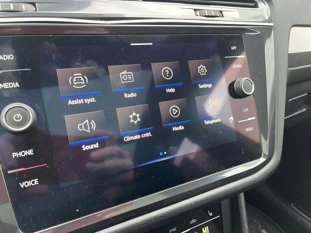 2022 Volkswagen Tiguan 2.0T SE R-Line Black