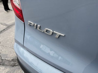 2022 Honda Pilot Touring 8 Passenger