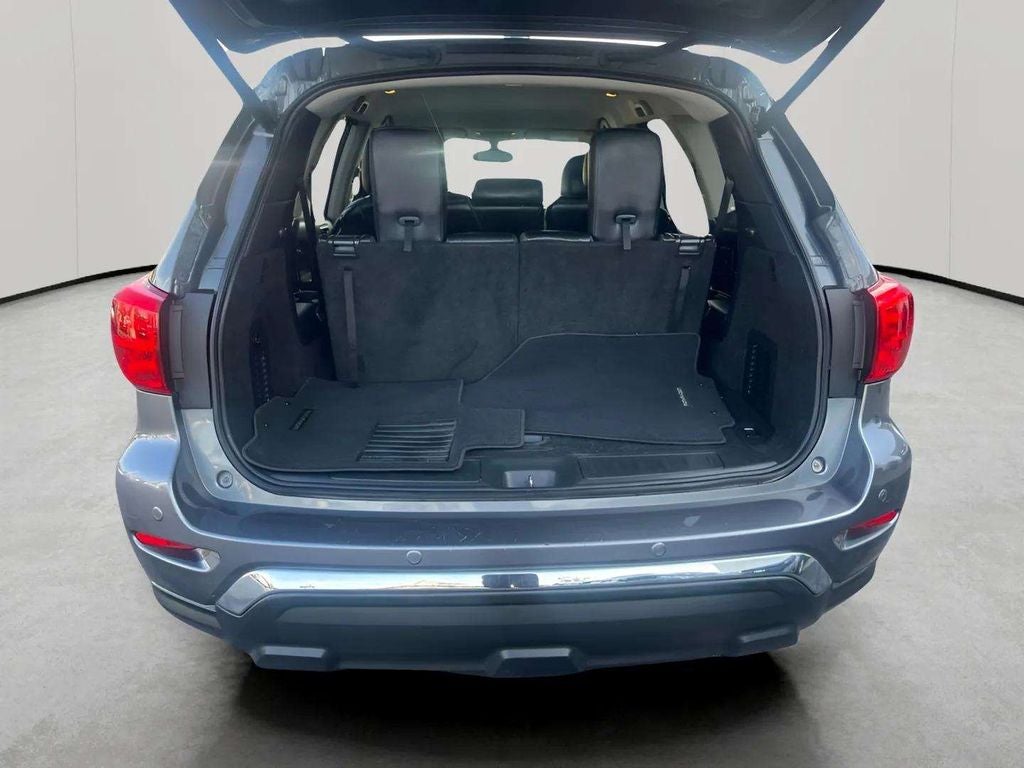 2019 Nissan Pathfinder SL