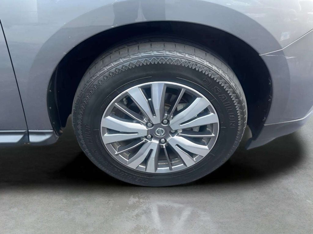 2019 Nissan Pathfinder SL