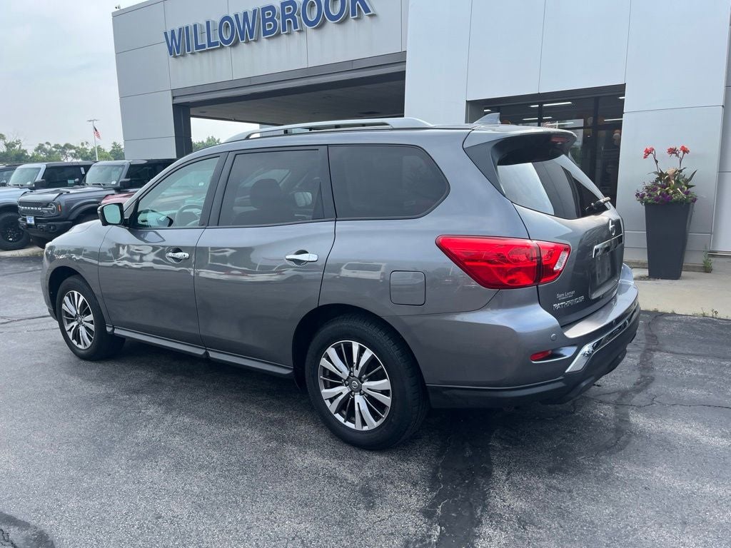 2019 Nissan Pathfinder SL