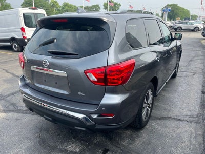 2019 Nissan Pathfinder SL