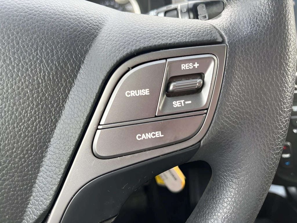 2017 Hyundai Santa Fe Sport 2.4 Base