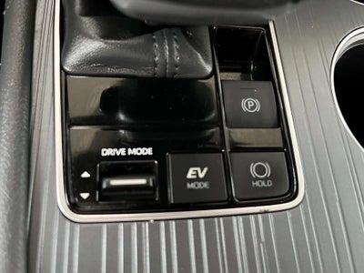 2021 Toyota Sienna XSE 7 Passenger