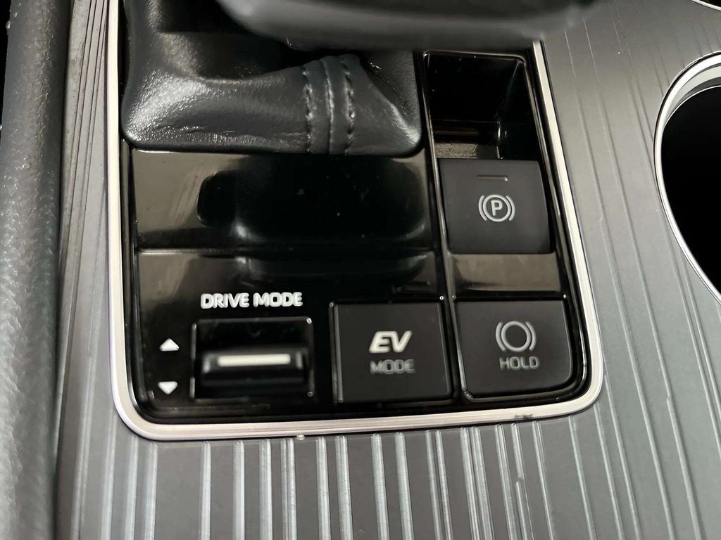 2021 Toyota Sienna XSE 7 Passenger