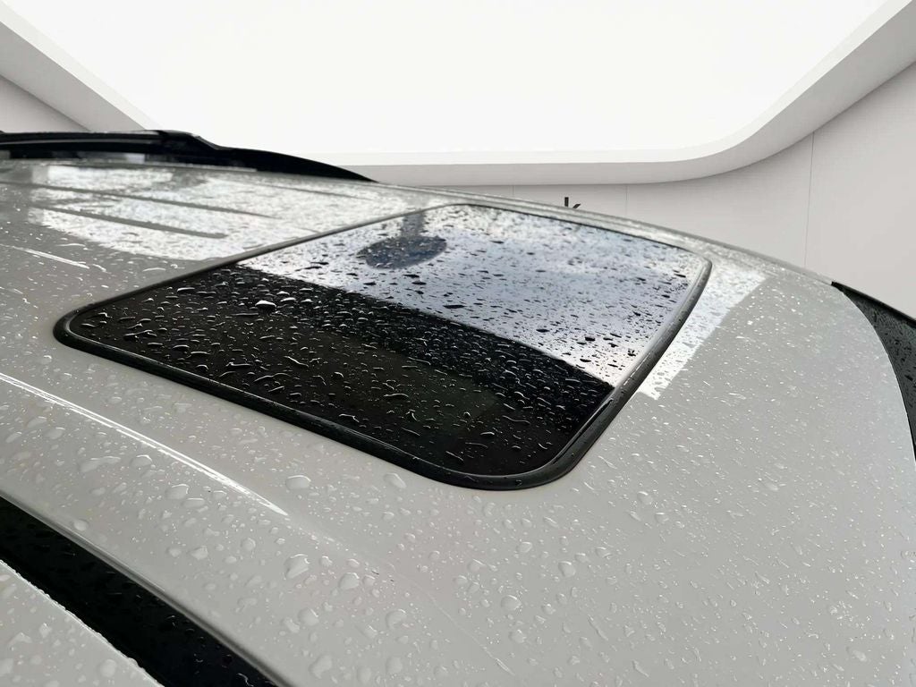 2021 Toyota Sienna XSE 7 Passenger