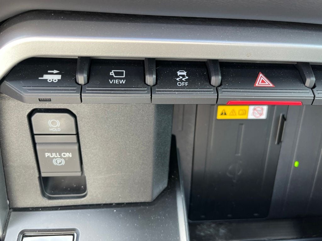 2024 Toyota Tundra Platinum