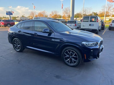 2023 BMW X4 xDrive30i