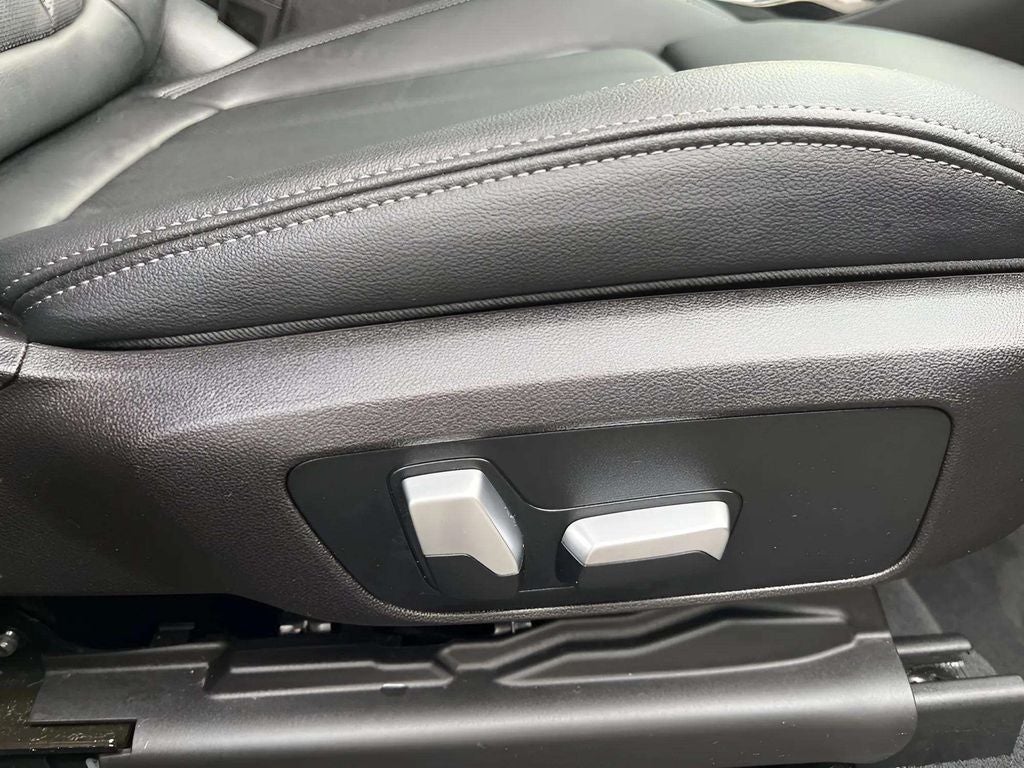 2022 BMW X3 M40i