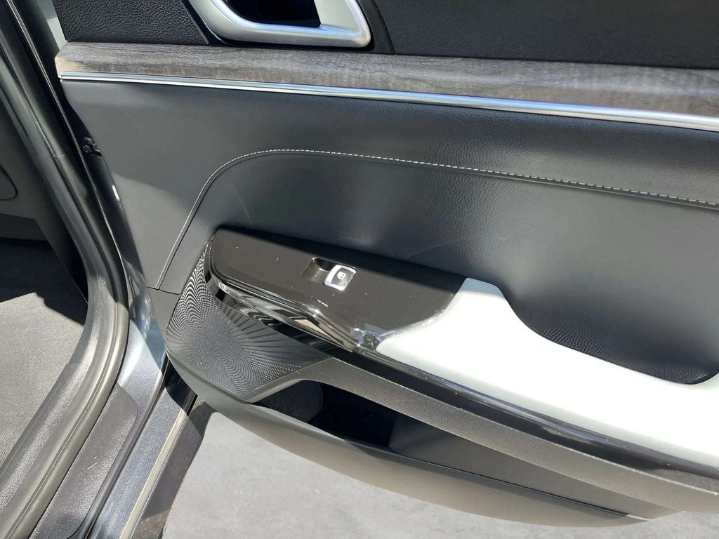 2023 Kia K5 EX
