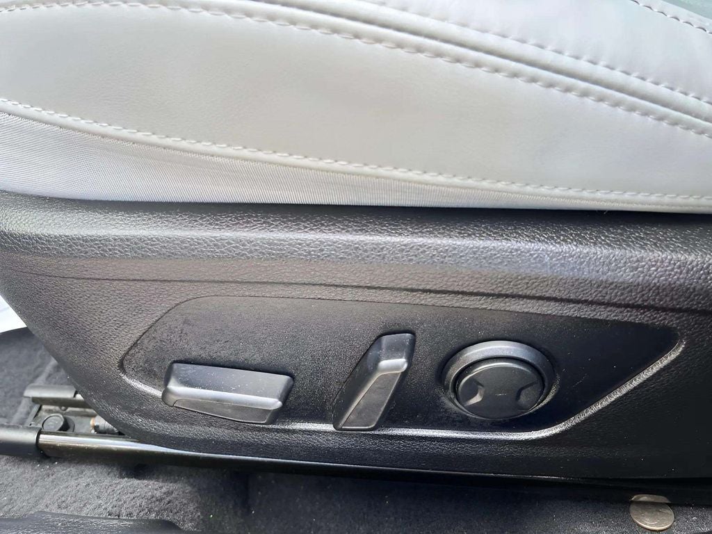 2023 Kia K5 EX