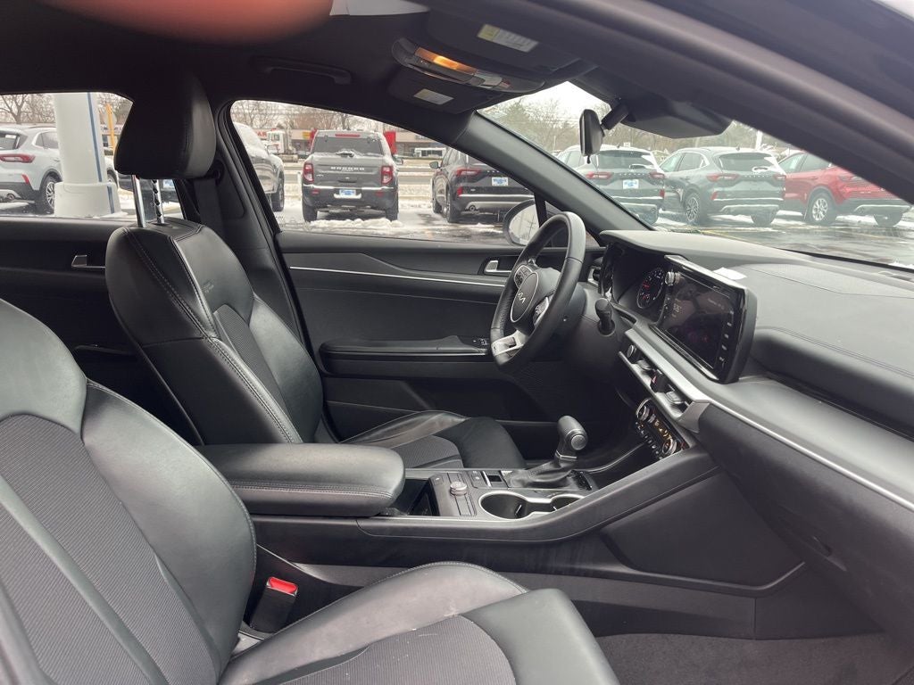 2023 Kia K5 GT-Line