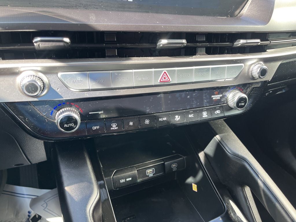 2024 Kia Telluride LX