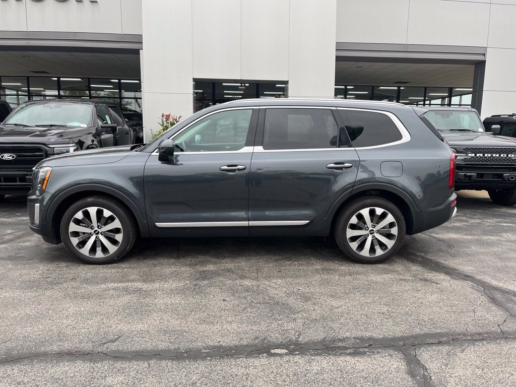 2022 Kia Telluride S