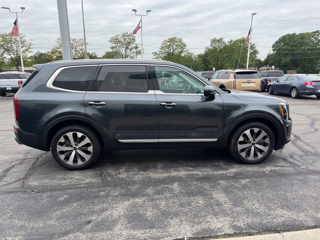 2022 Kia Telluride S
