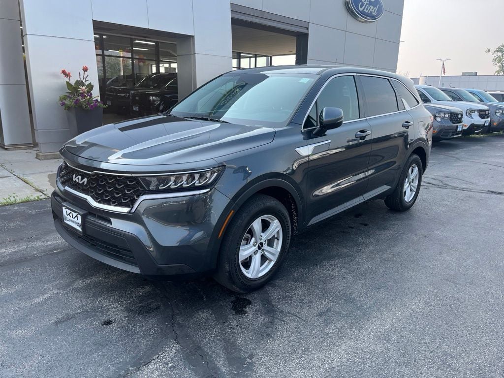 2022 Kia Sorento LX