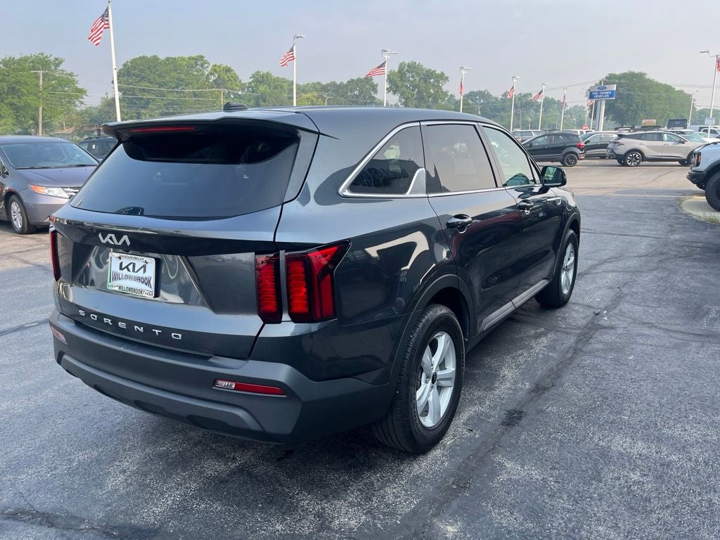 2022 Kia Sorento LX
