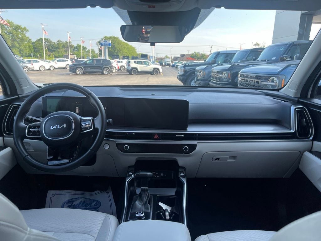 2024 Kia Sorento S