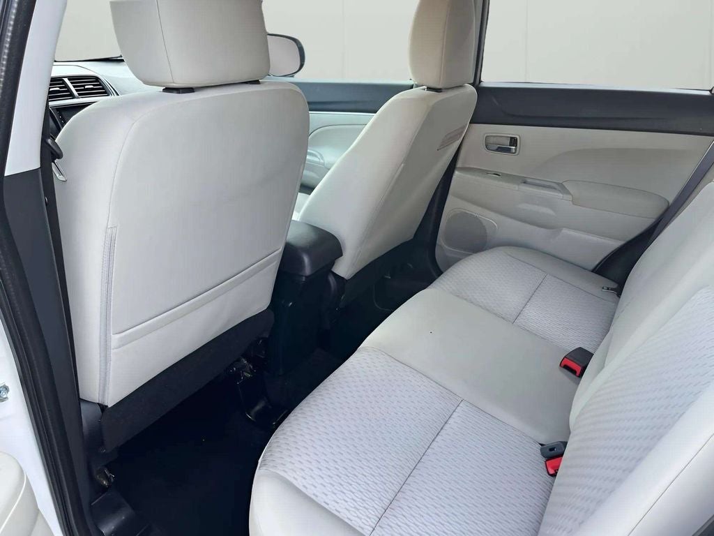 2017 Mitsubishi Outlander Sport Base