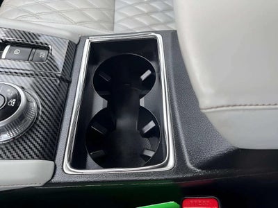 2023 Mitsubishi Outlander Base