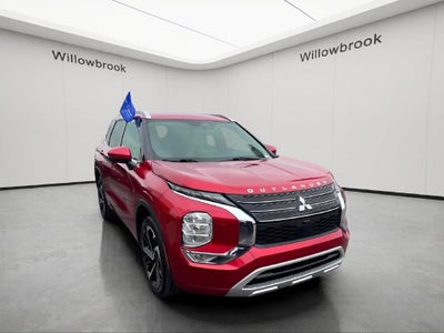 2023 Mitsubishi Outlander Base