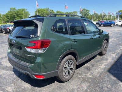 2024 Subaru Forester Premium
