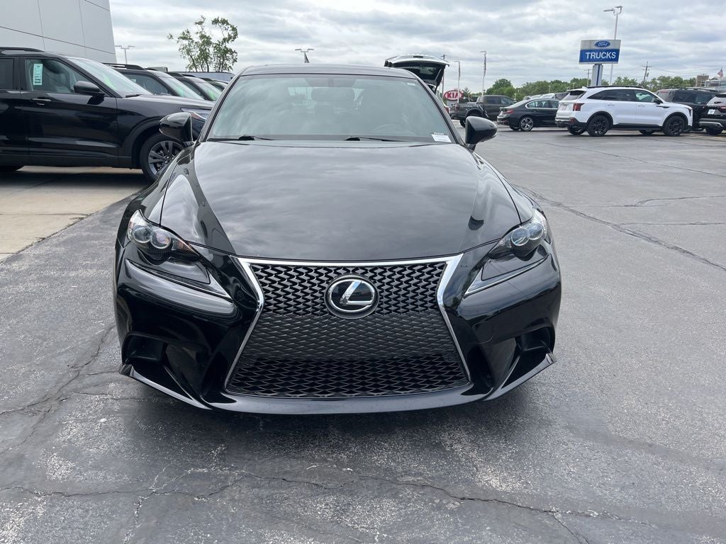 2016 Lexus IS 300