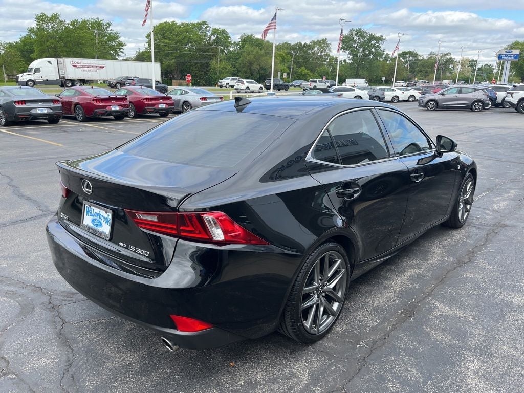 2016 Lexus IS 300