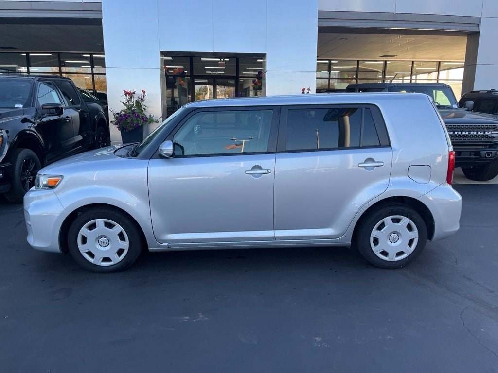 2013 Scion xB Base