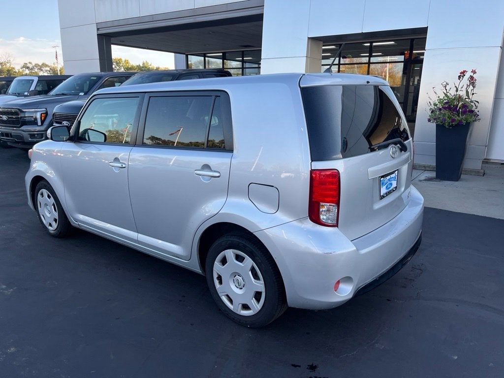 2013 Scion xB Base