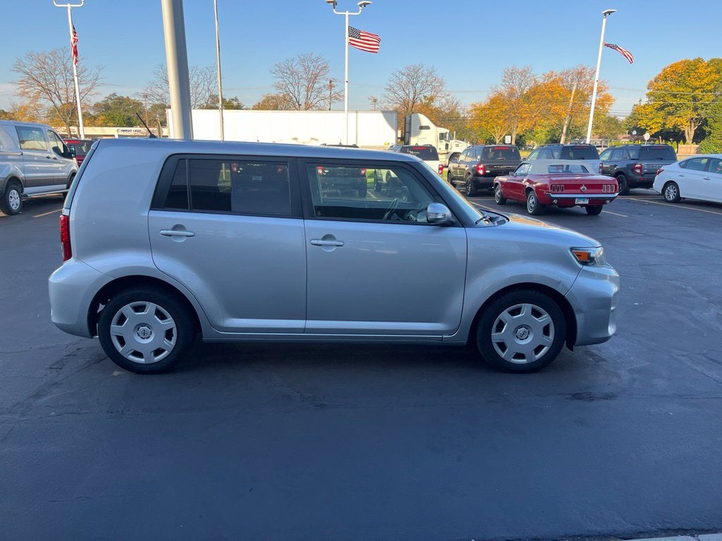 2013 Scion xB Base