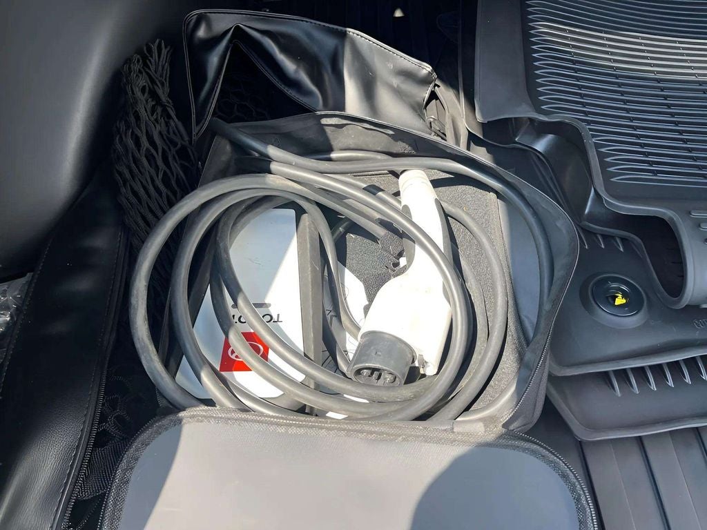 2024 Toyota bZ4X XLE