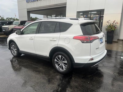 2016 Toyota RAV4 Hybrid XLE