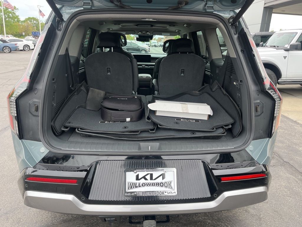 2024 Kia EV9 Land