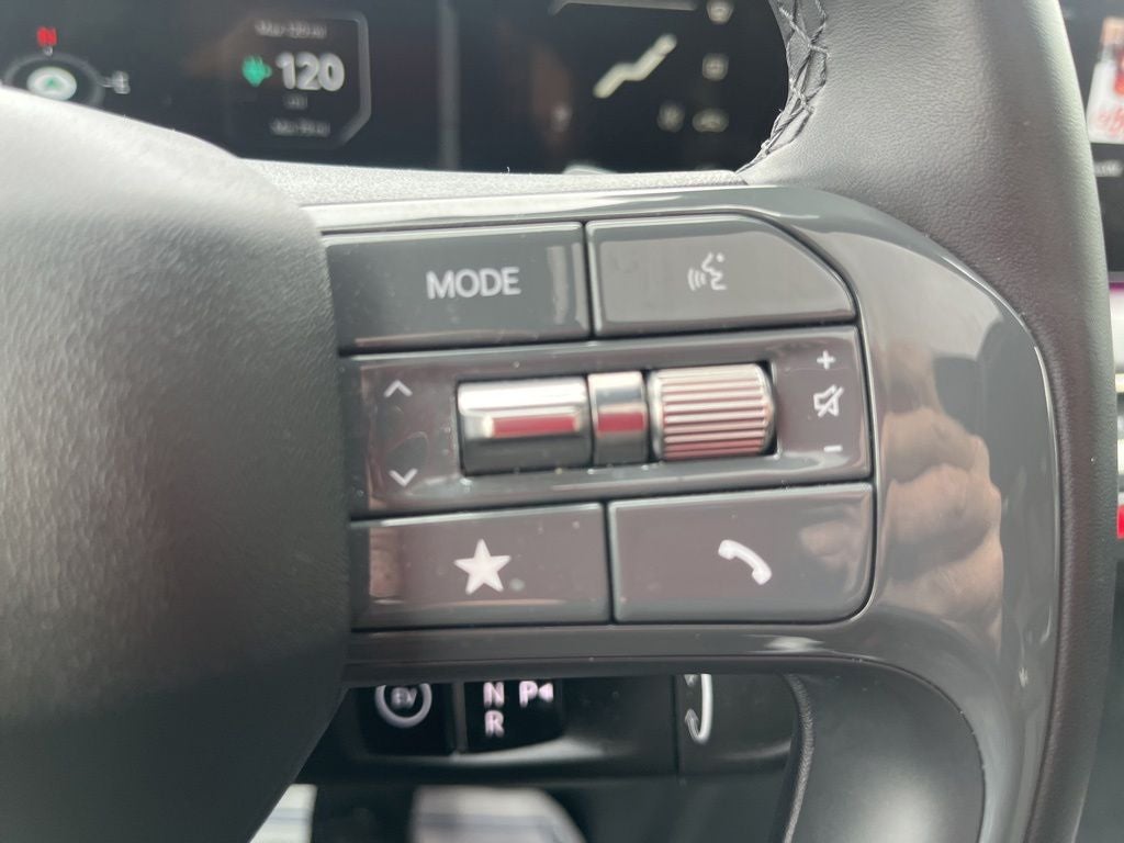 2024 Kia EV9 Land