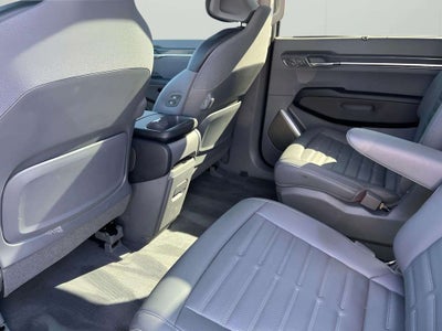 2024 Kia EV9 Land