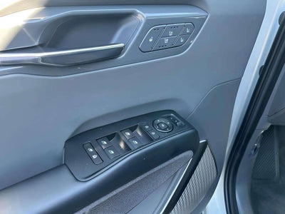 2024 Kia EV9 Land