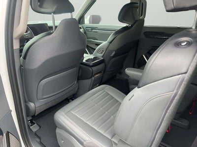 2024 Kia EV9 Land