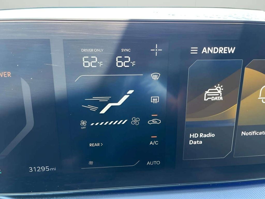 2024 Kia EV9 Land
