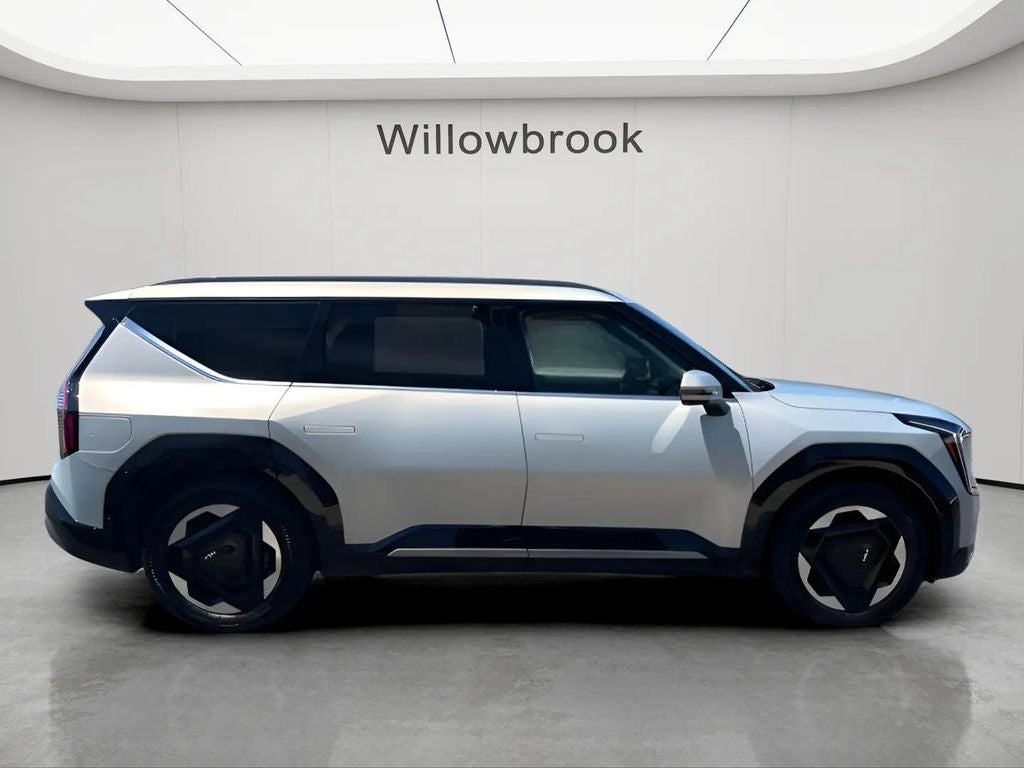 2024 Kia EV9 Land