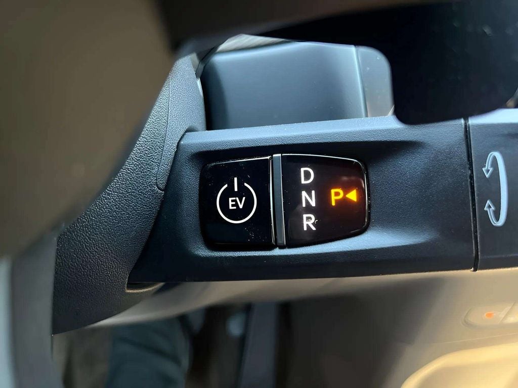 2024 Kia EV9 Land
