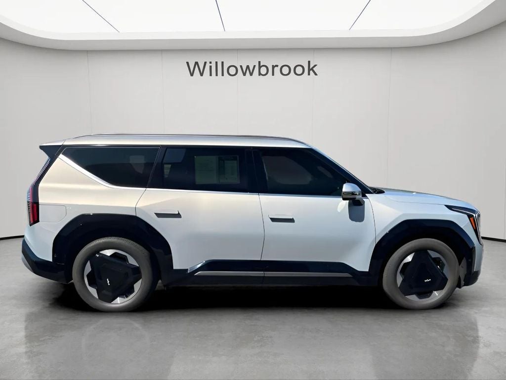 2024 Kia EV9 Land